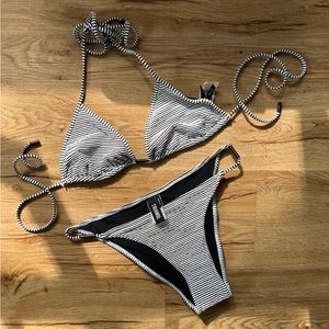 Triangl Bikini